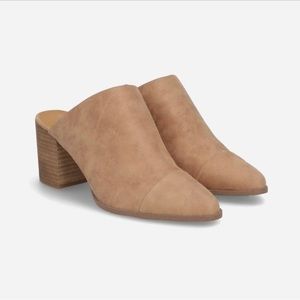 Toni Mule Stacked Heel Bootie 5.5